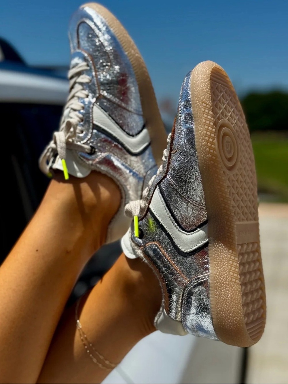Verbenas Sora Breck Metallic Silver Cracked Leather Sneakers Size 39 comfort